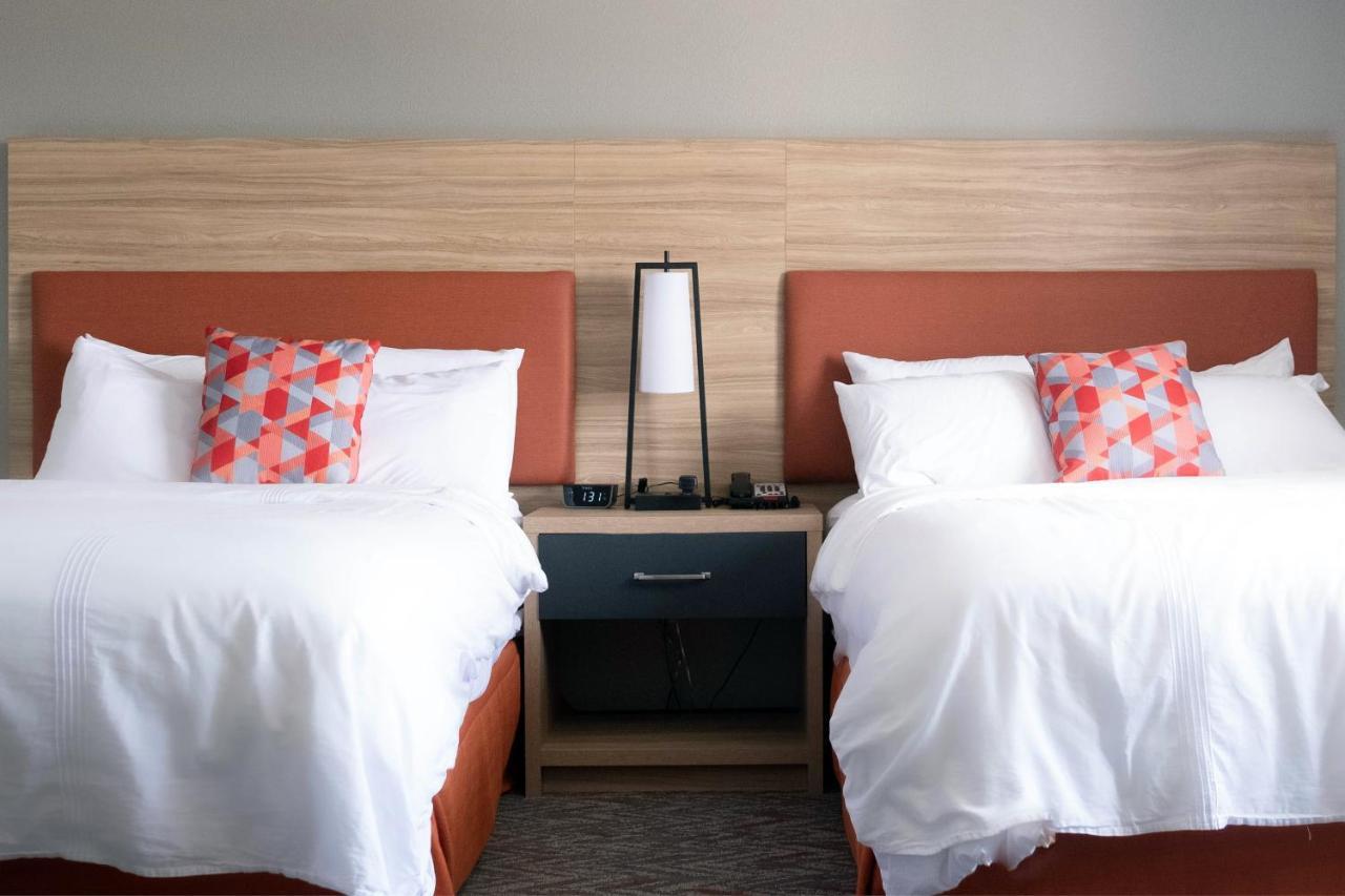 แคนเดิลวูด สวีท เชอริแดน Hotel เชอริเดน ภายนอก รูปภาพ
